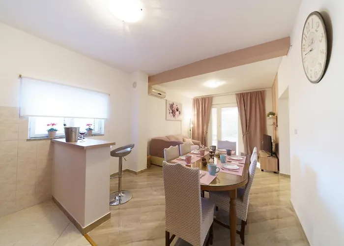 Judita * Ζαντάρ